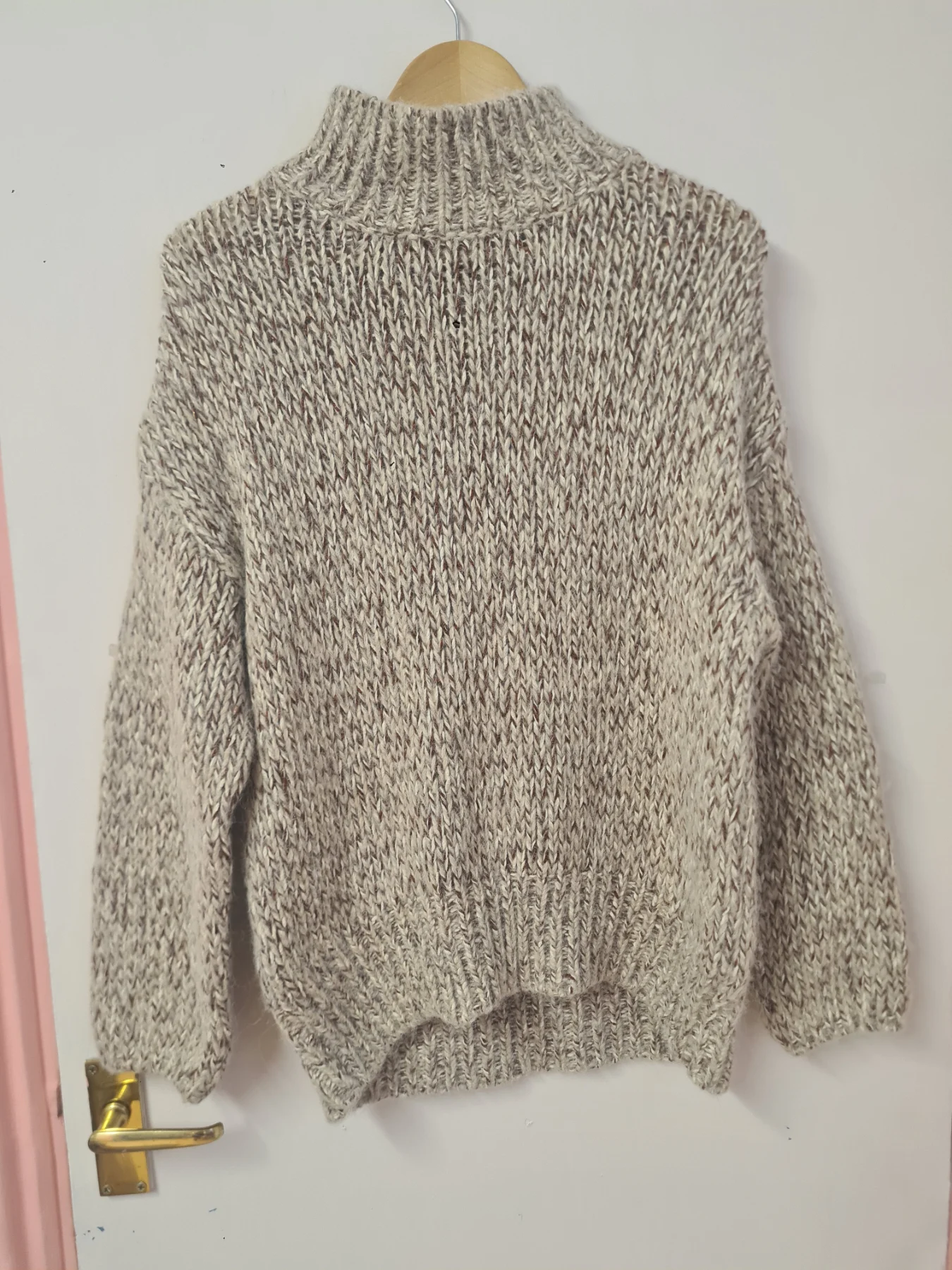 Massimo Dutti Oatmeal Woollen Jumper M