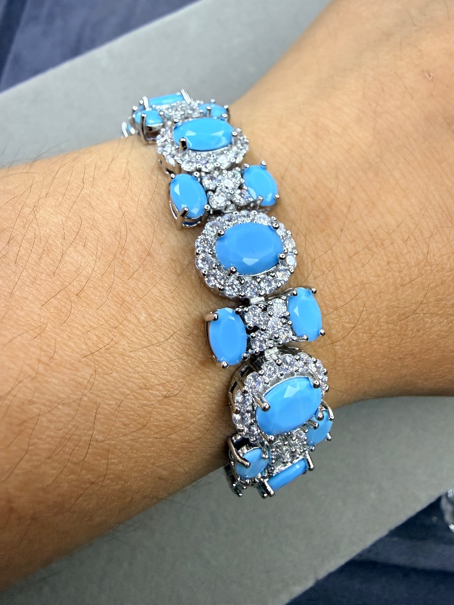 Turquoise colour stone bracelet