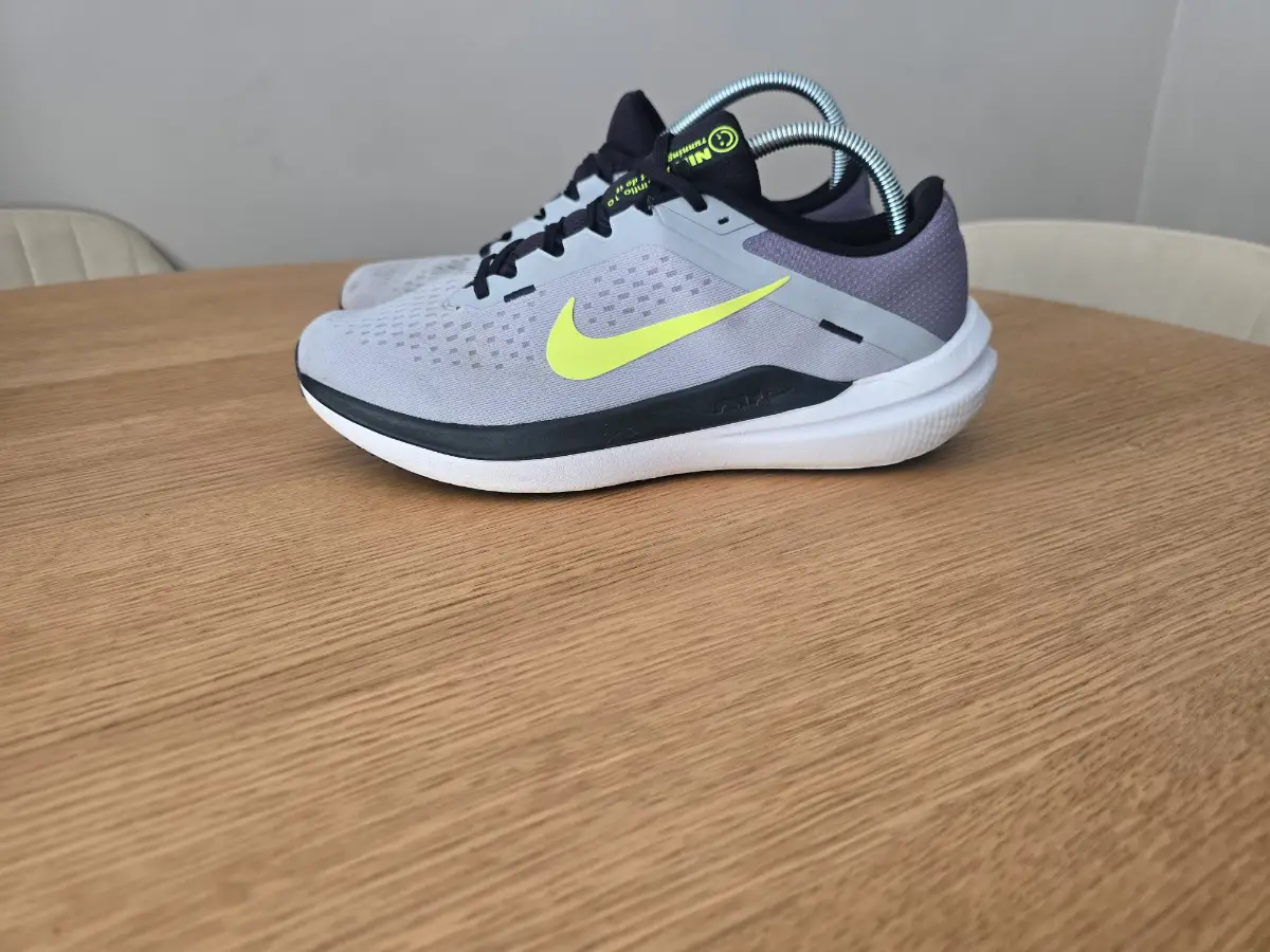 Nike Air Winflo 10 Men's Running Shoes Grey Volt UK 8