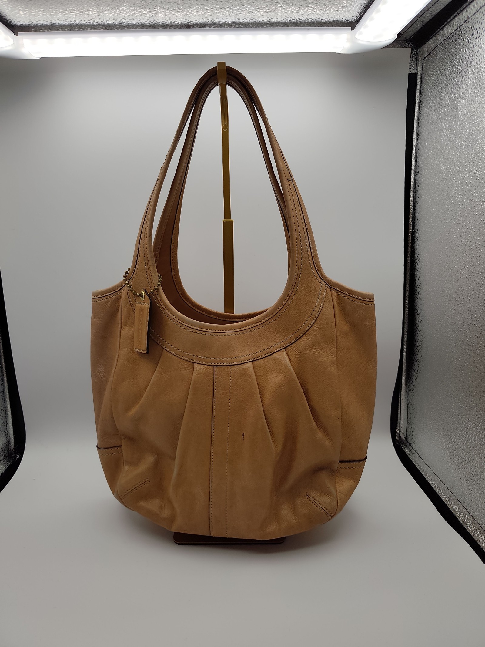 Coach Tan Leather Shoulder Bag Women's Pleated Design