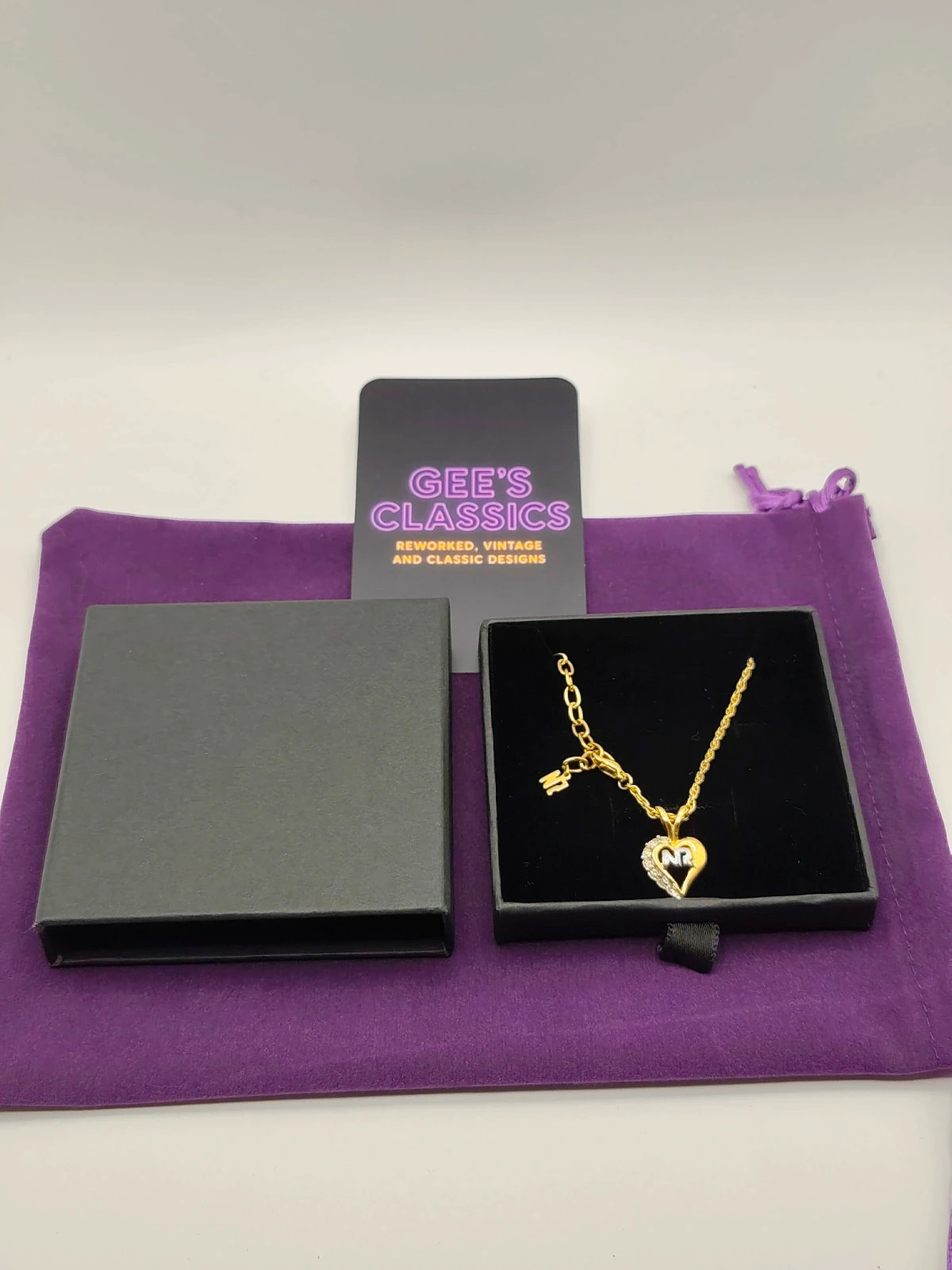 Nina Ricci Vintage 1980's necklace