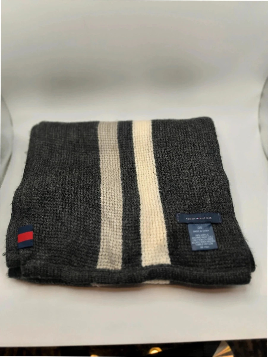 Tommy Hilfiger Preloved scarf