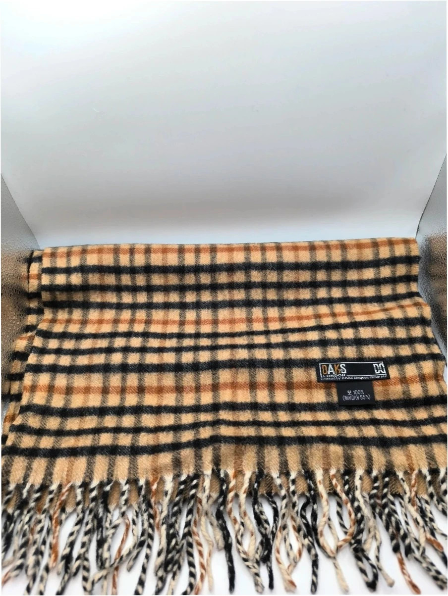 Daks old school vintage check scarf