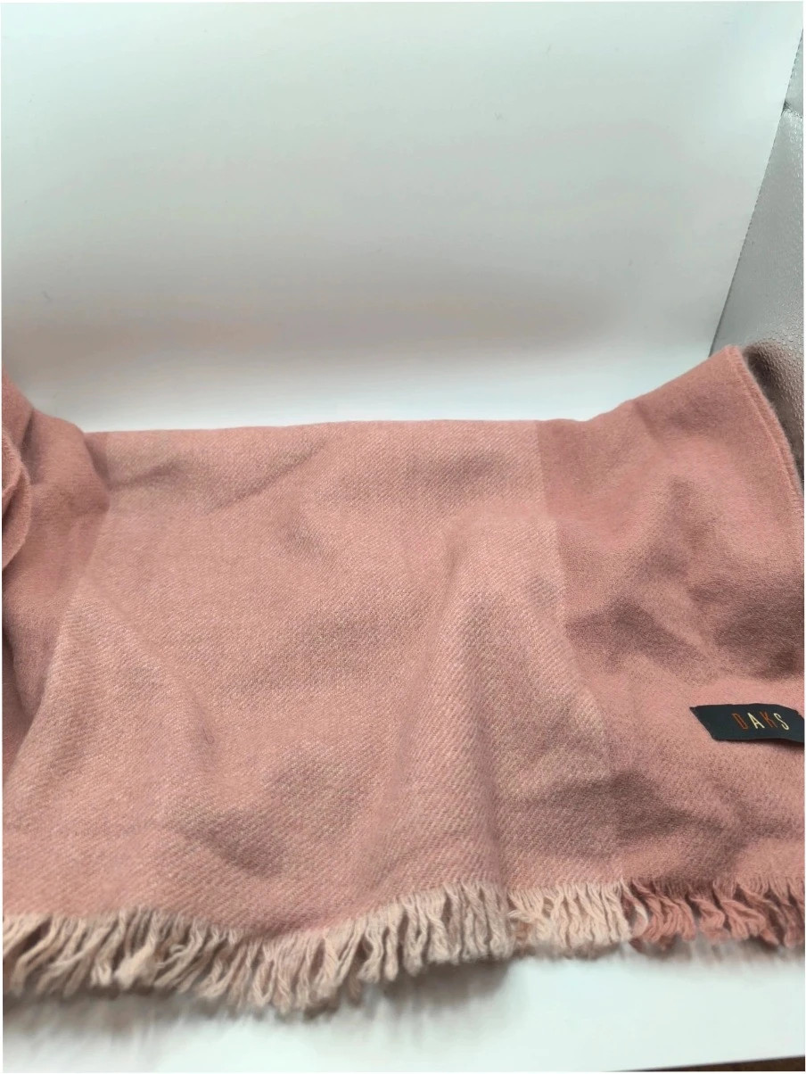 Daks vintage wide soft scarf