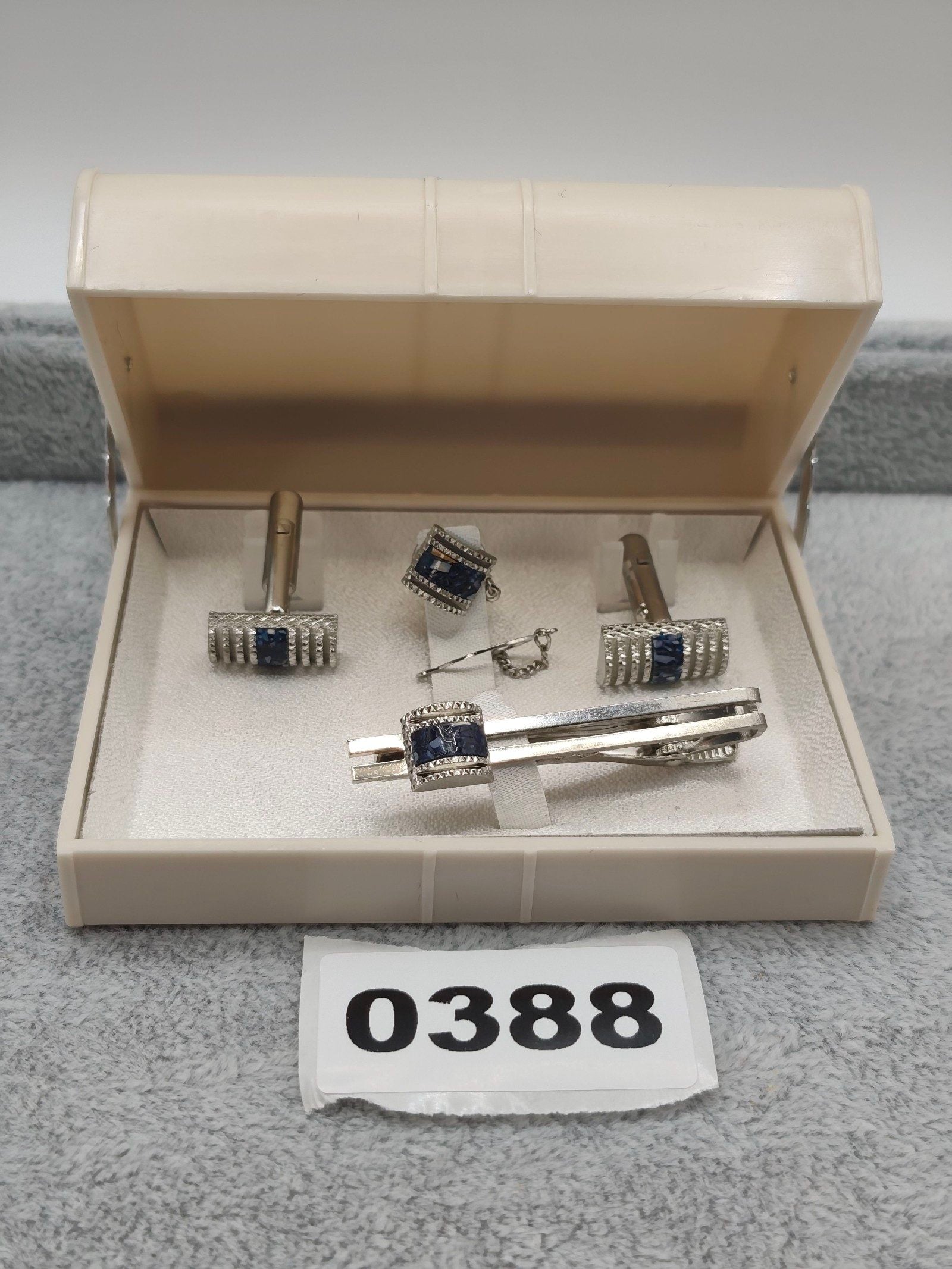 Men's Silver & Blue Cufflinks Tie Clip & Lapel Set