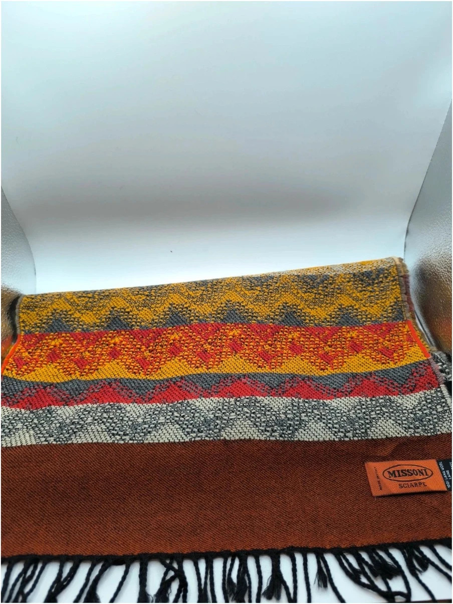 Missoni preloved designer scarf in wool