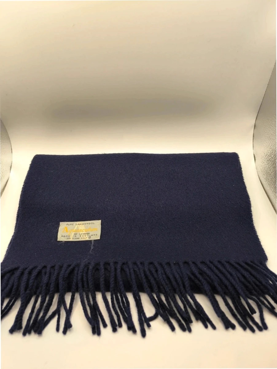 Vintage Aquascutum scarf in navy blue