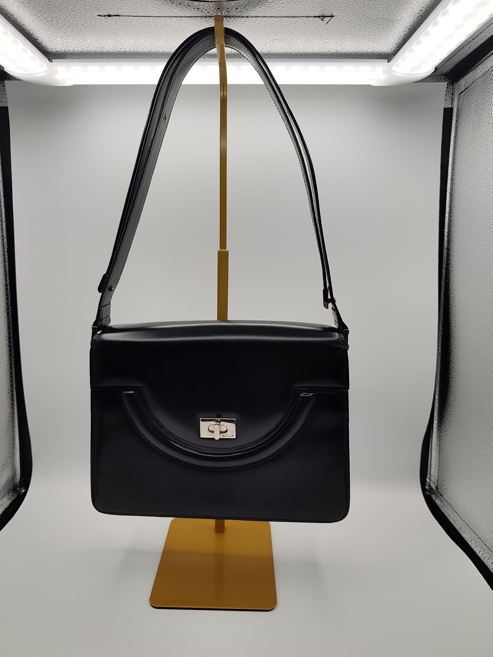 Bally Black Leather Shoulder Bag Women