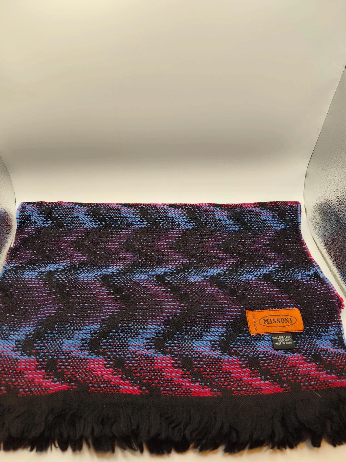 Stunning Missoni scarf great condition