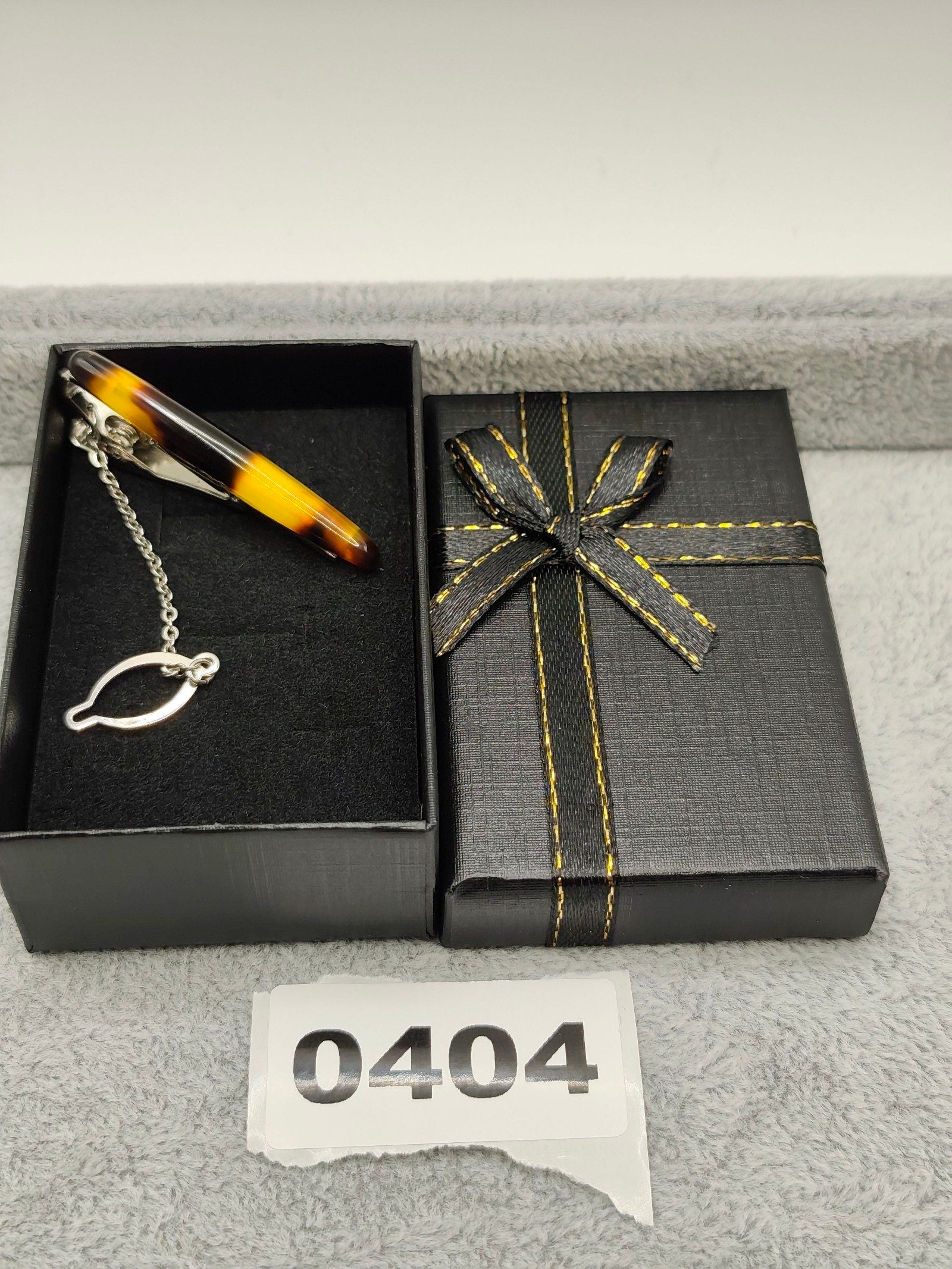 Tortoiseshell Pattern Metal Tie Clip with Chain