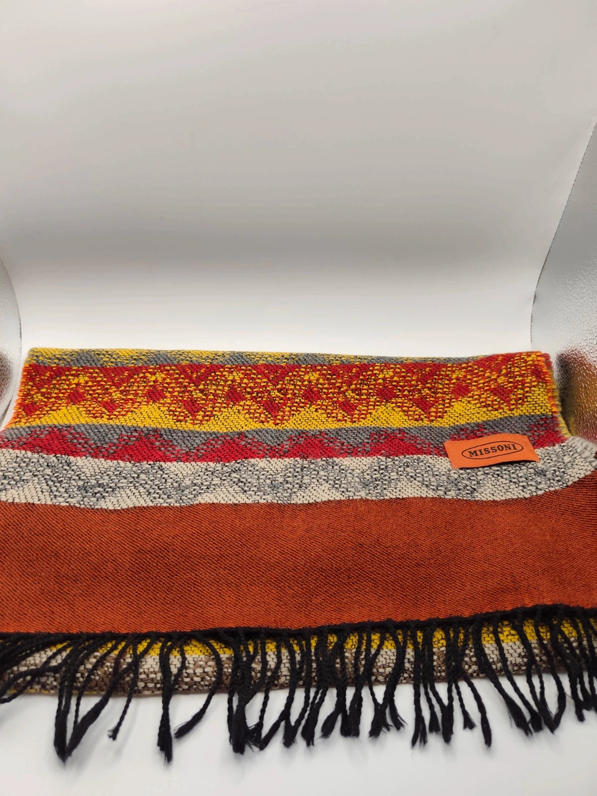 Stunning Missoni Preloved wool designer scarf