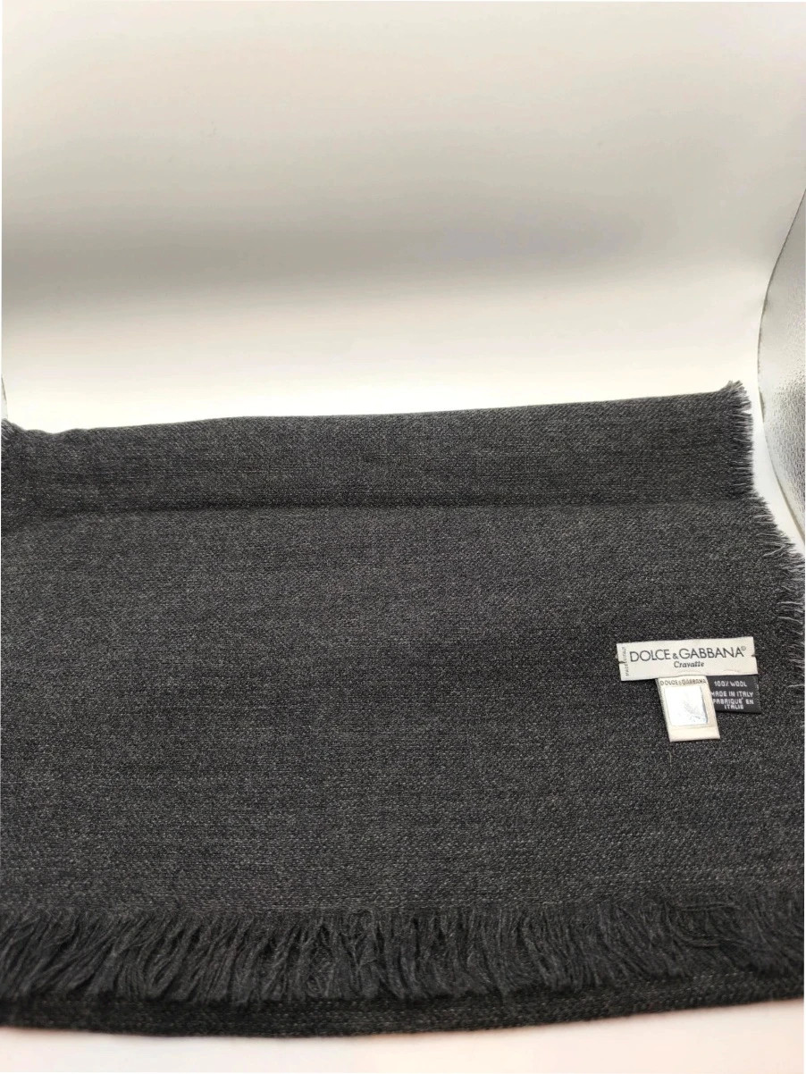Dolce & Gabbana vintage lightweight scarf