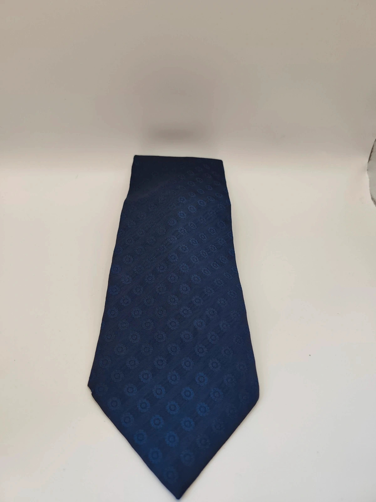 Gucci Vinted tie geometric monogram pattern from the late 1990's