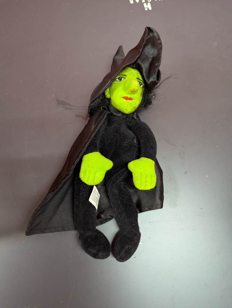 Retro wizard of Oz wicked witch of the west plush 1990s