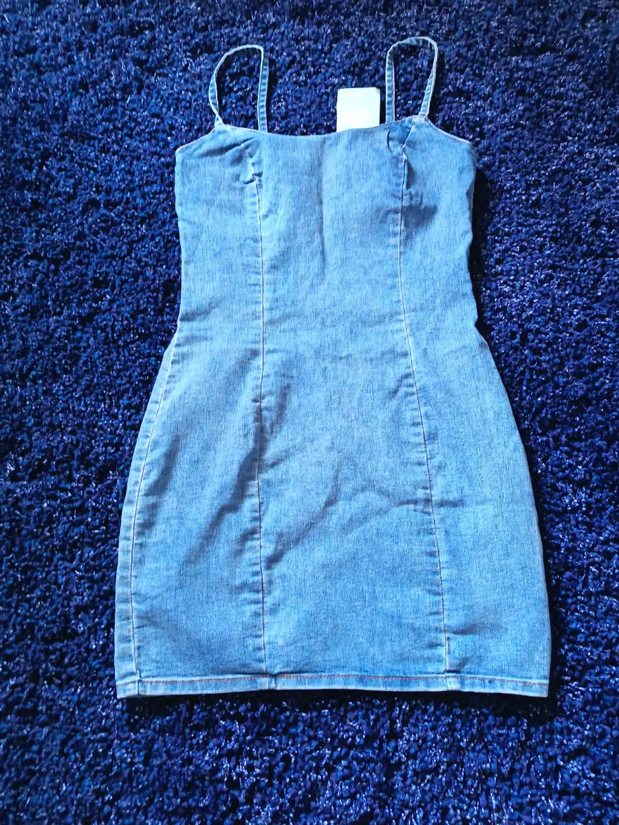 Woman's denim short sleeveless dress size 10