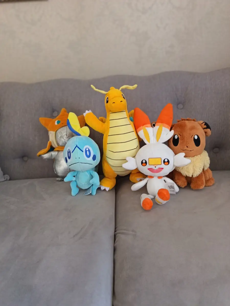 Pokémon plush bundle