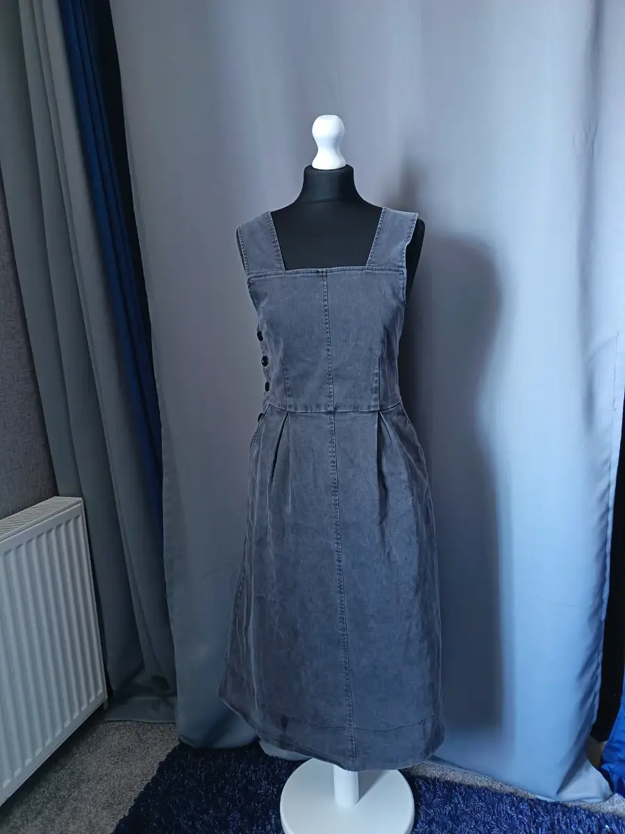 Woman's toast Pinifore dress size 8/10 grey