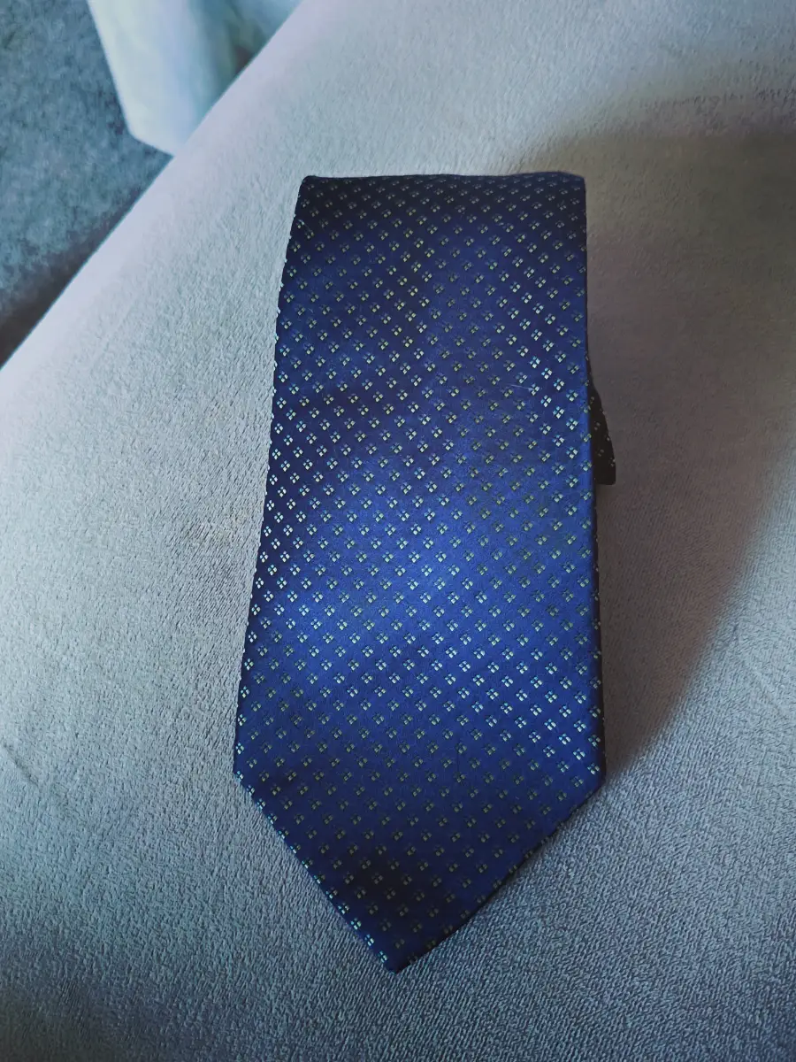 Mens navy tie