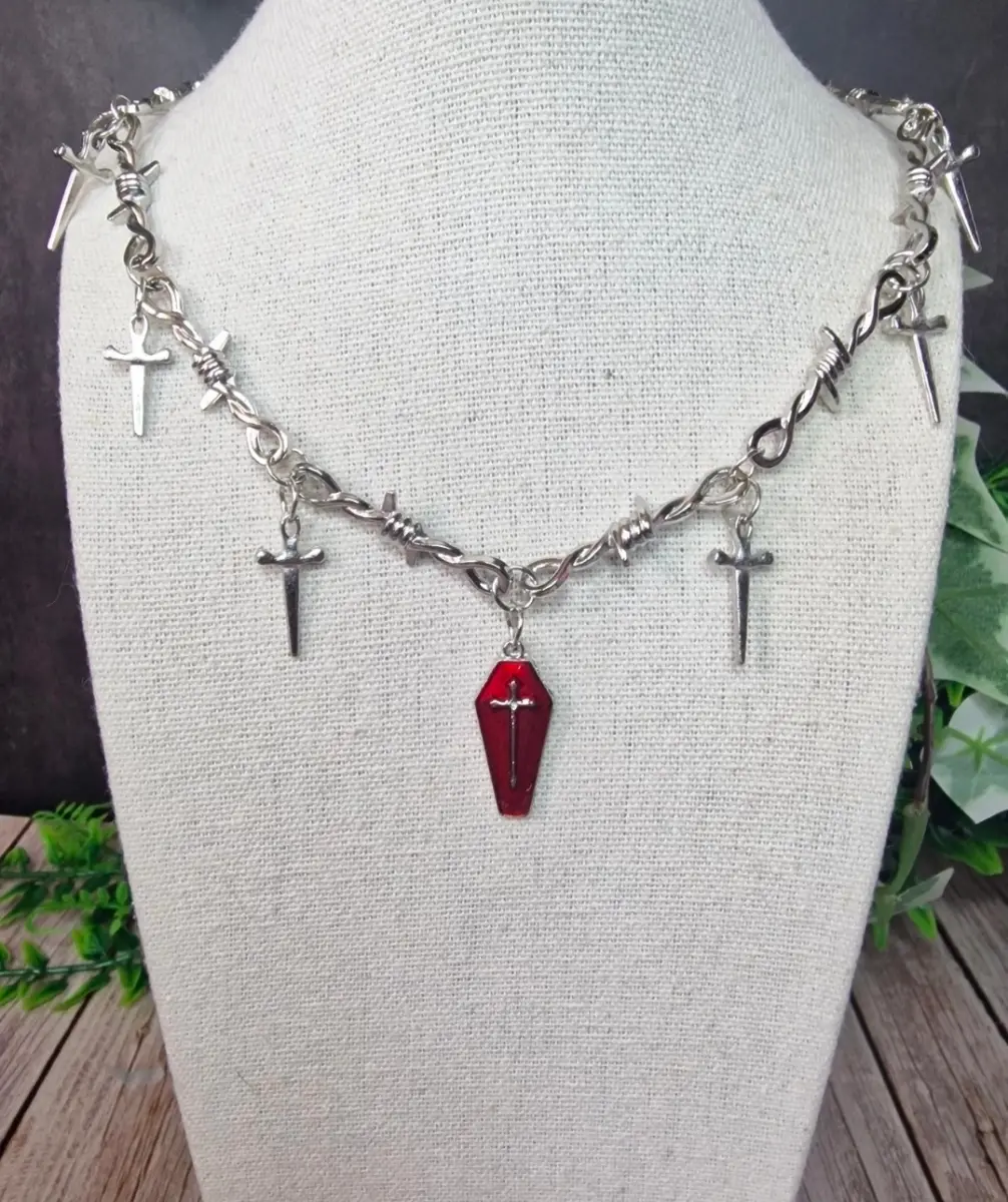 Coffin barbed wire chain
