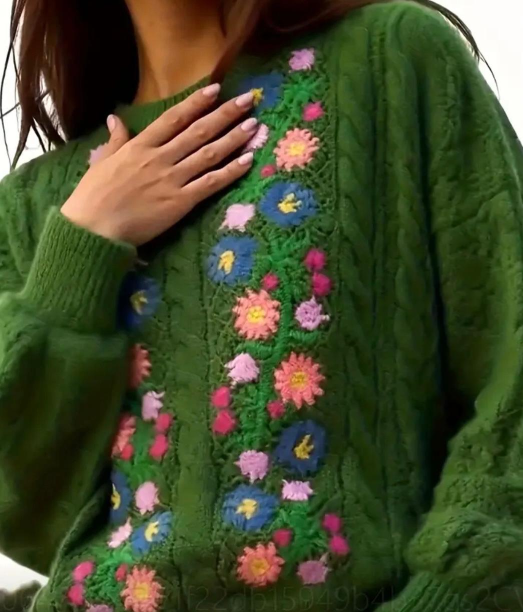 Embroidery warm jumper