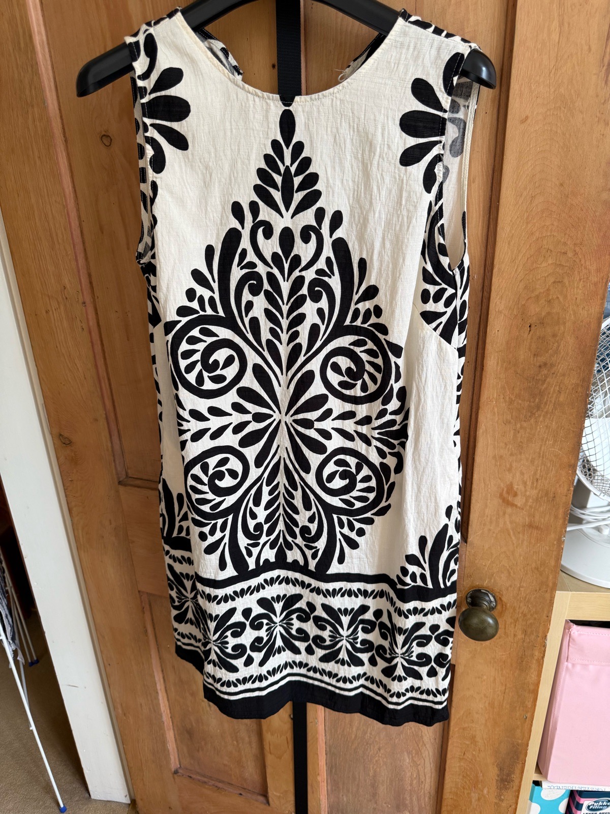 F&F Cream And Black Shift Dress Size UK 8