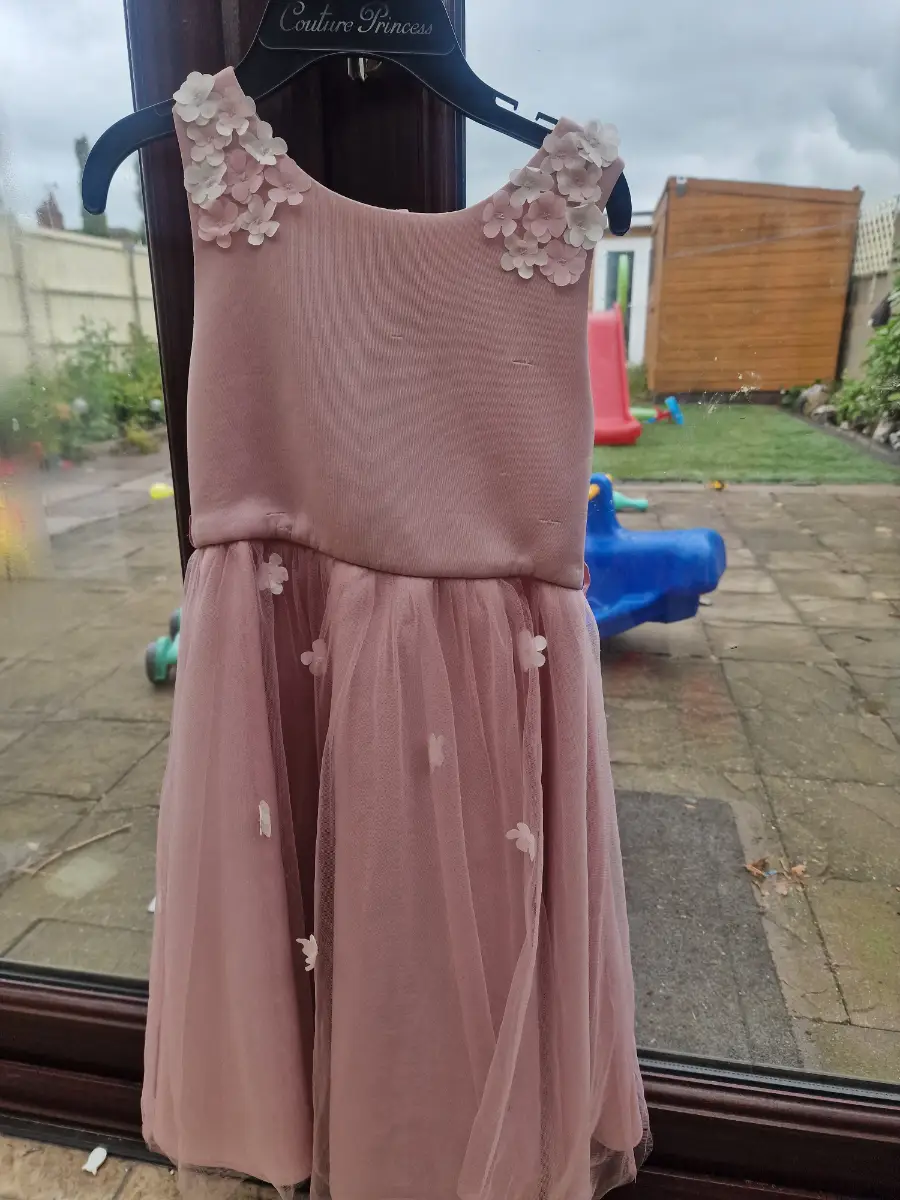 Next 9 years old girl dress