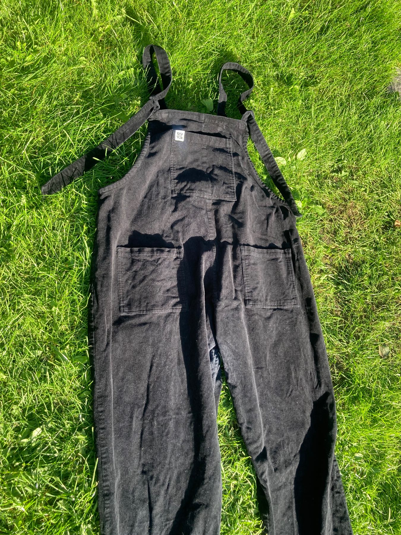Lucy & Yak black corduroy dungarees XL