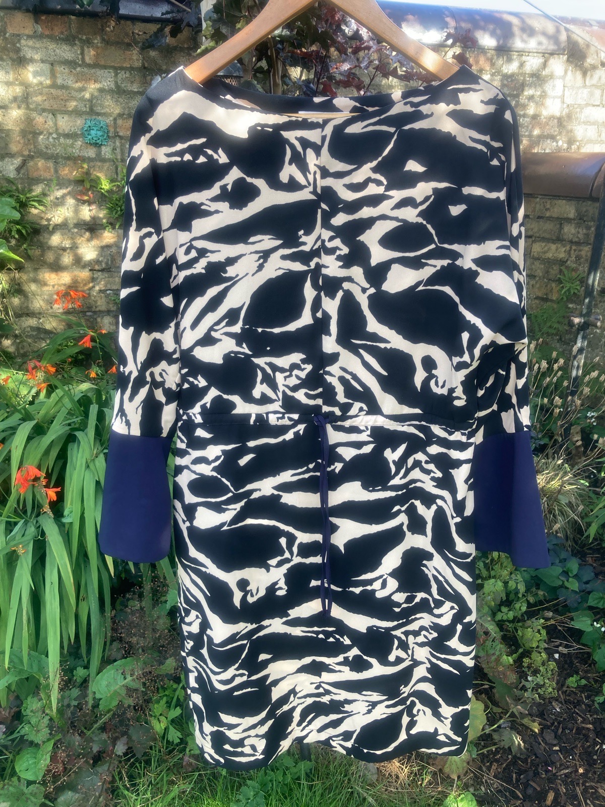 Finery black white navy large cuff midi dress formal UK10 BNWOT