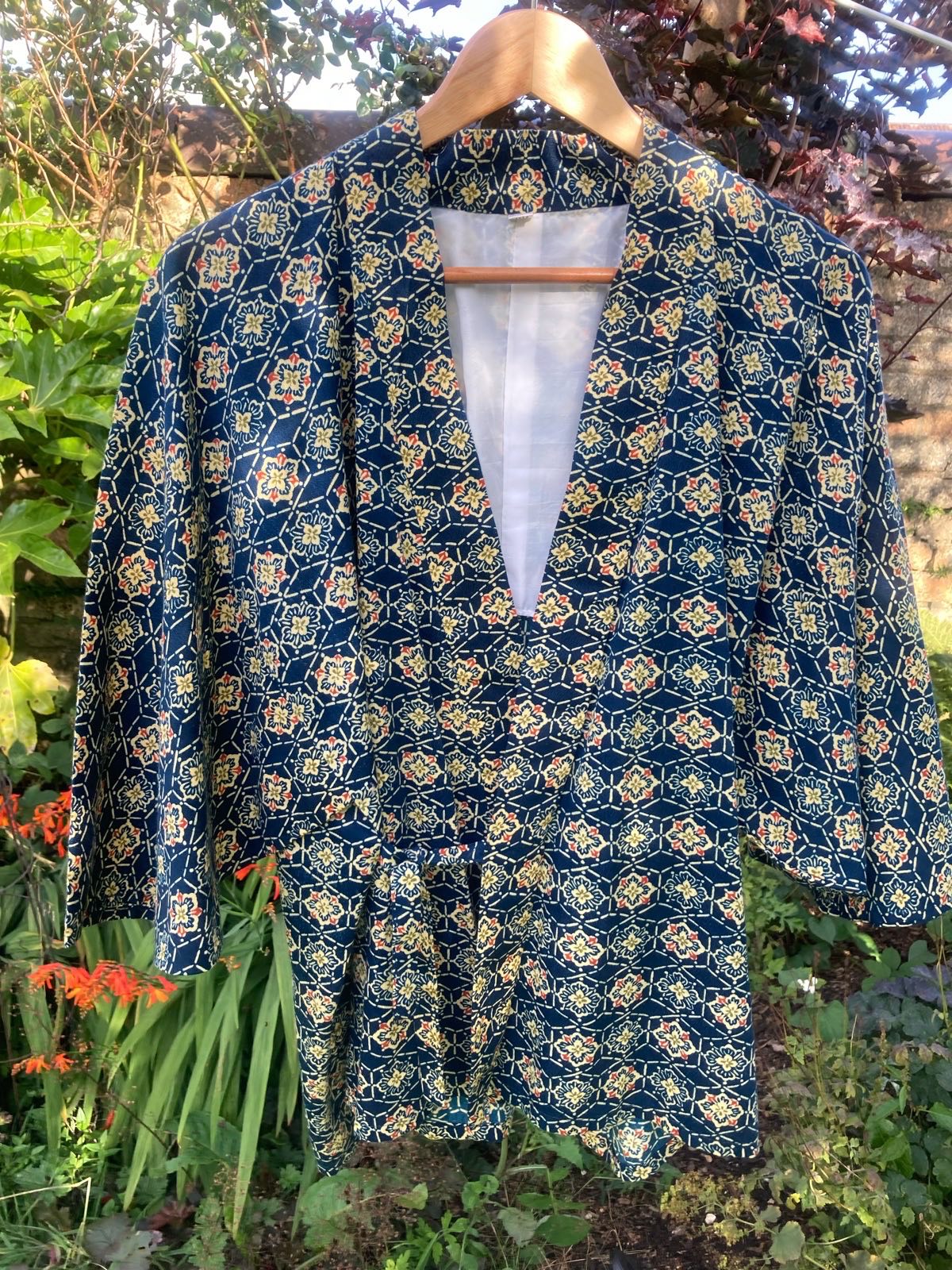Vintage handmade traditional navy wrap cotton kimono short jacket s/m will fit up to size 12/14