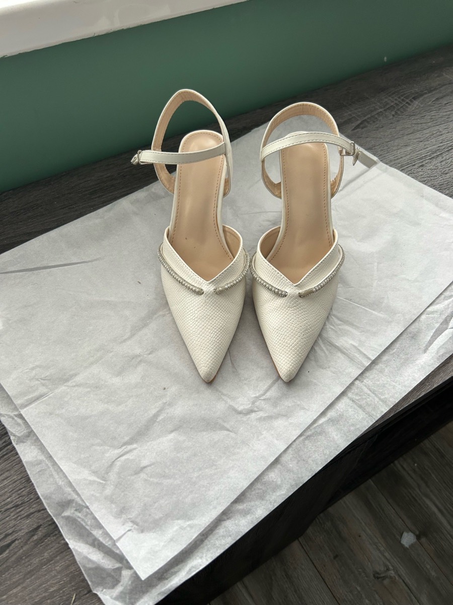 Cream kitten heels