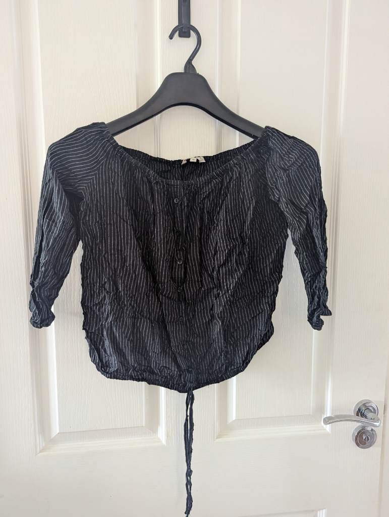 River Island Off the shoulder crop top