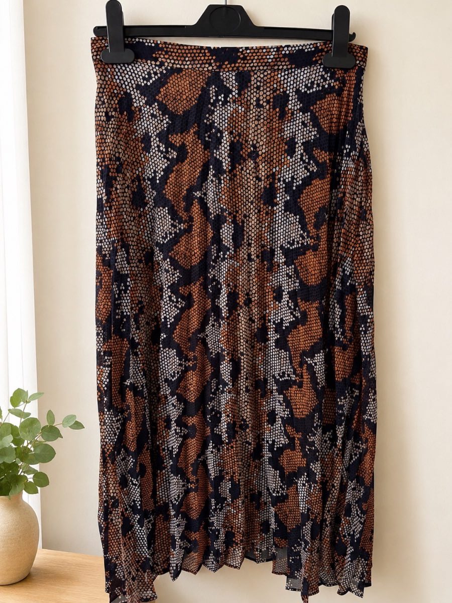 Warehouse Pleated Midi Skirt Size 10 Navy Rust Spot Print Fully Lined