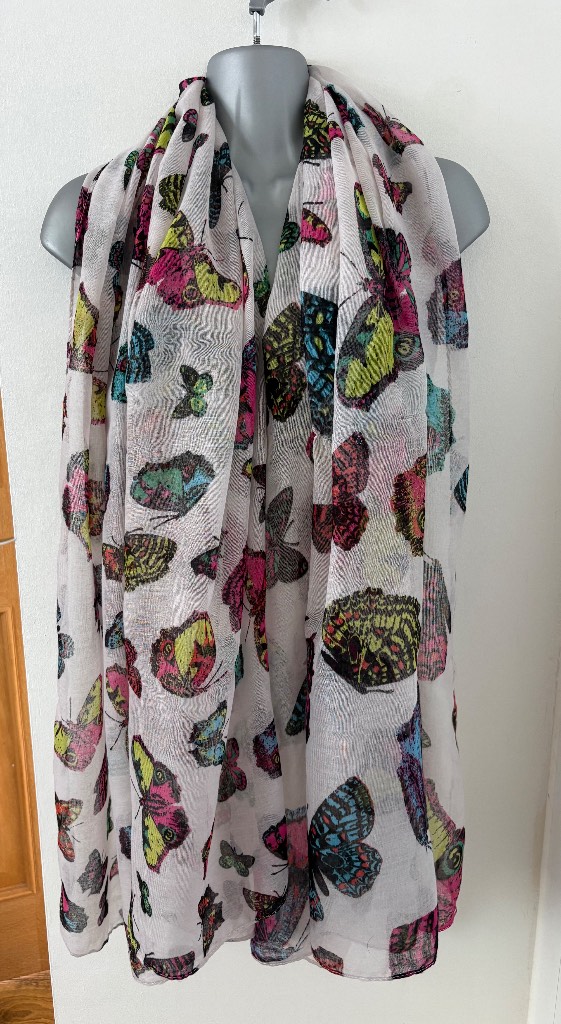 Large Butterfly Print Scarf / Shawl Wrap – 37” x 71” – VGC