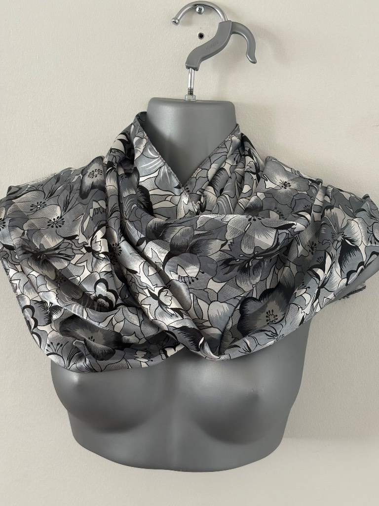 Ladies Grey Black White Floral Chiffon Scarf Monochrome Print VGC