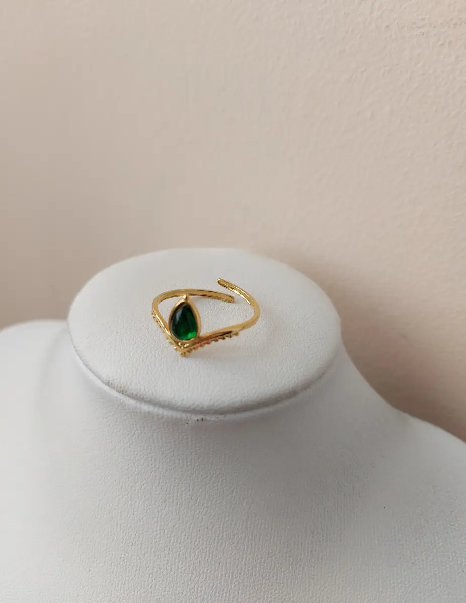 Green diamanté gold colour ring