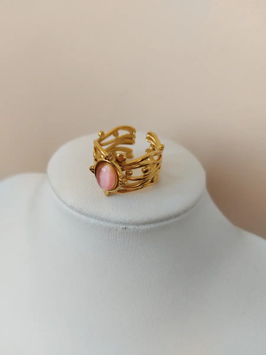 Vintage style pink & gold colour unique adjustable ring