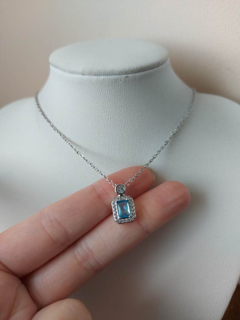 Small blue diamanté pendant necklace