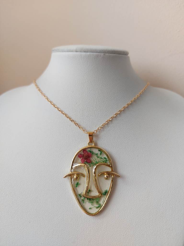 Green red unique floral face pendant necklace