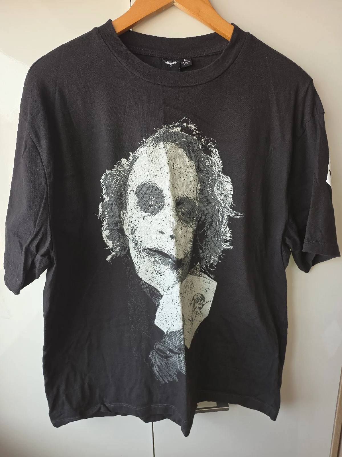 Batman The Joker T'shirt Double Sided - XL -Great Condition