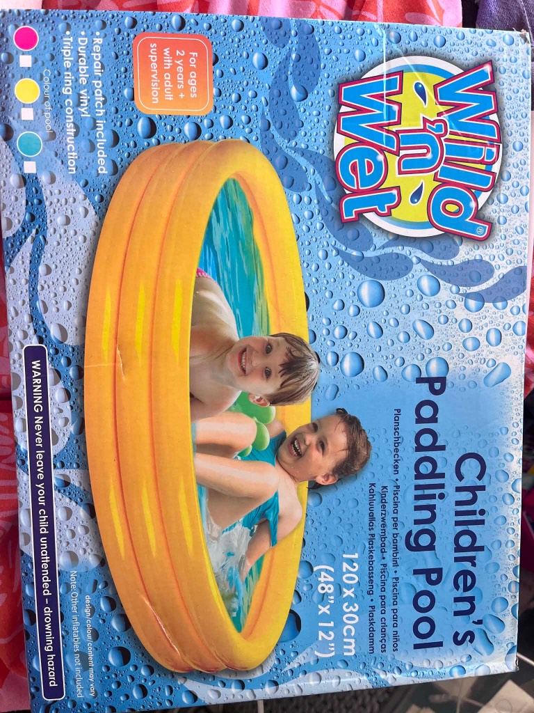 Kids swimming pool