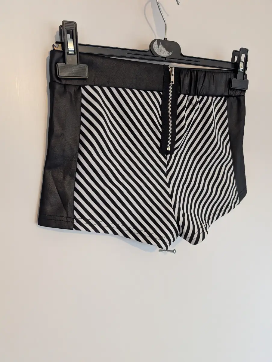 Hot pants shorts faux leather
