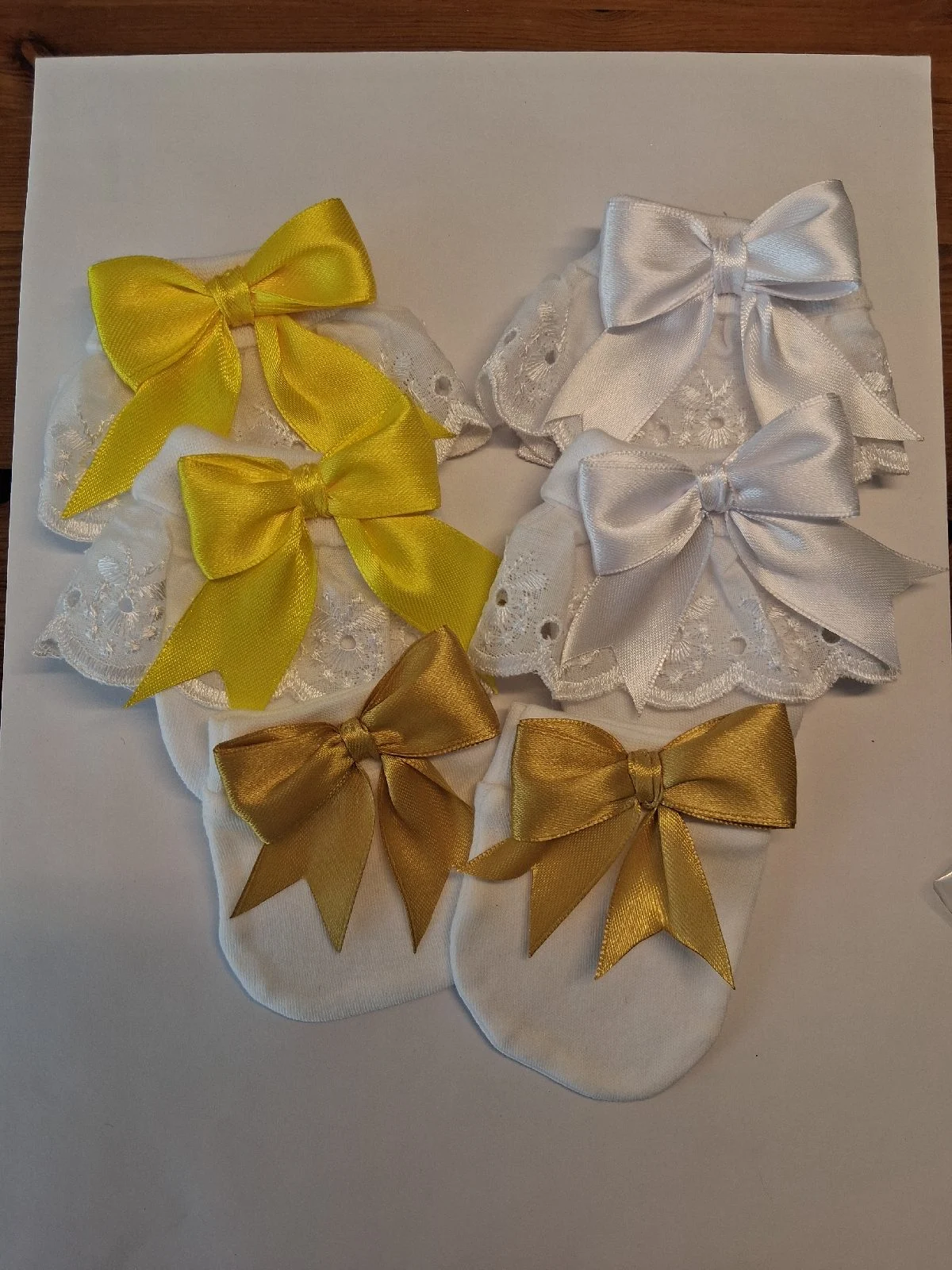 Baby girls gloves mittens size newborn 3 pairs