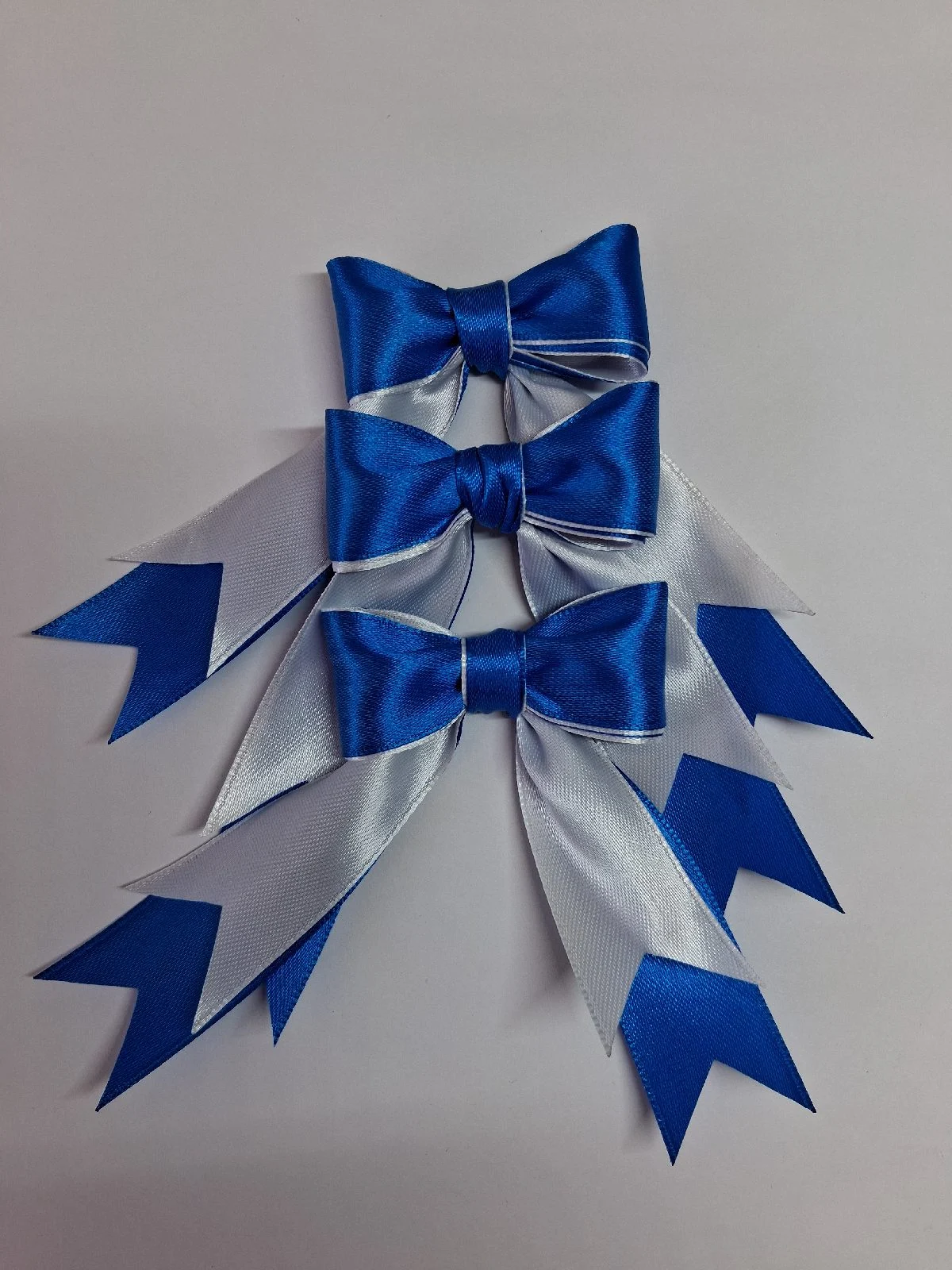 Satin bows for crafts white/royal blue 6