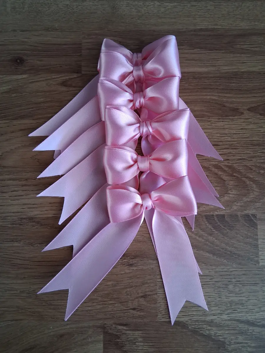 12 pink 5cm satin bows