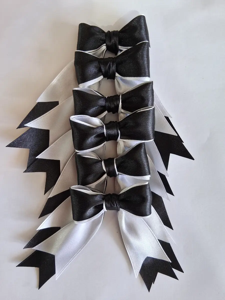 6 black/ white 5cm satin bows