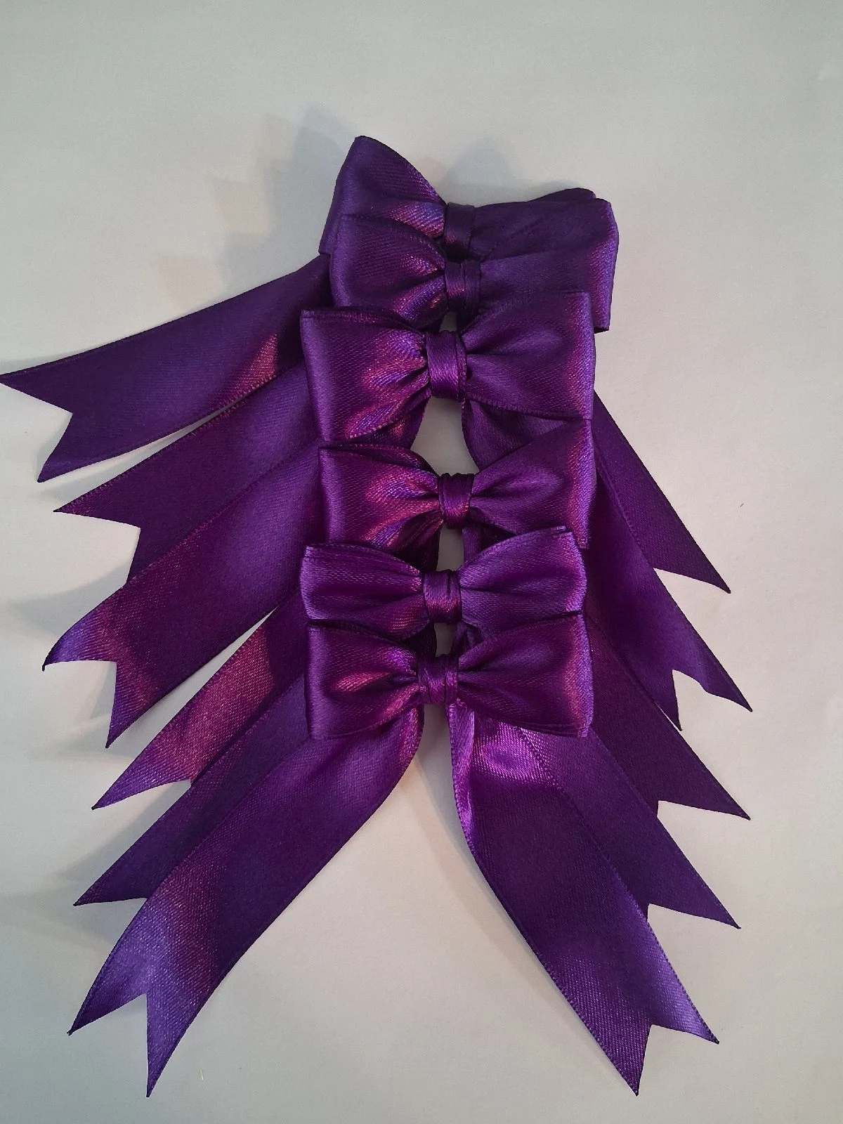 Quality street purple bows 6 satin