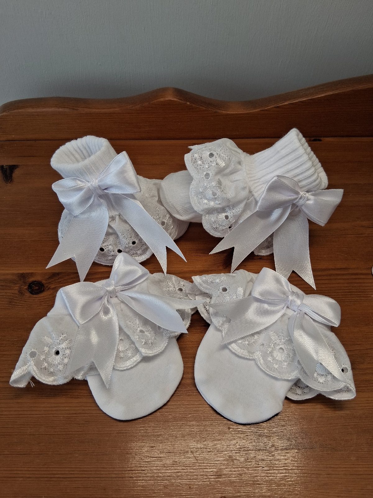 Newborn baby girls white ankle socks and matching anti scratch mittens