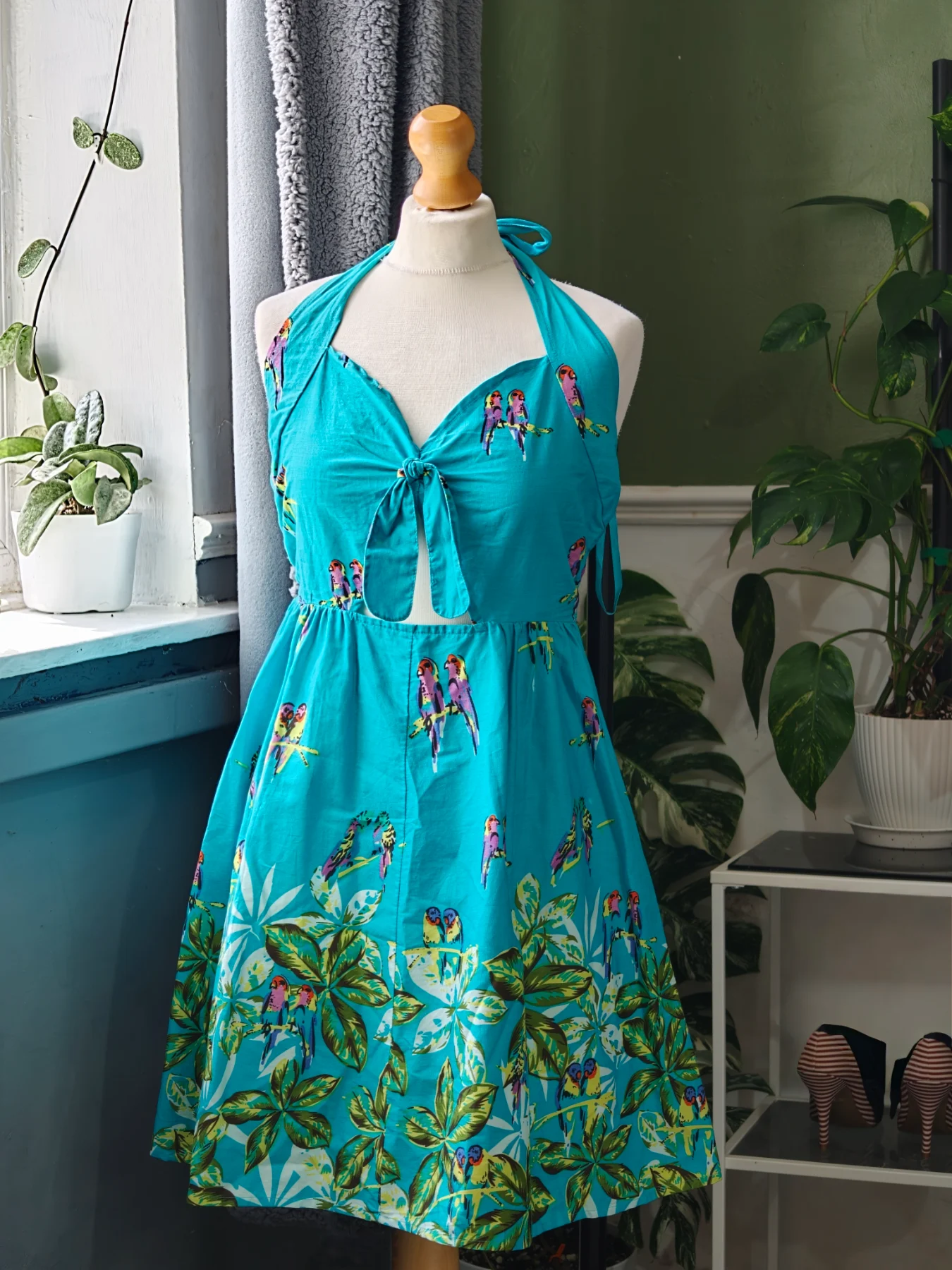 Vintage Y2K Atmosphere Primark Turquoise Tropical Parrot Halter Dress 1950s Tiki Rockabilly NWT 12