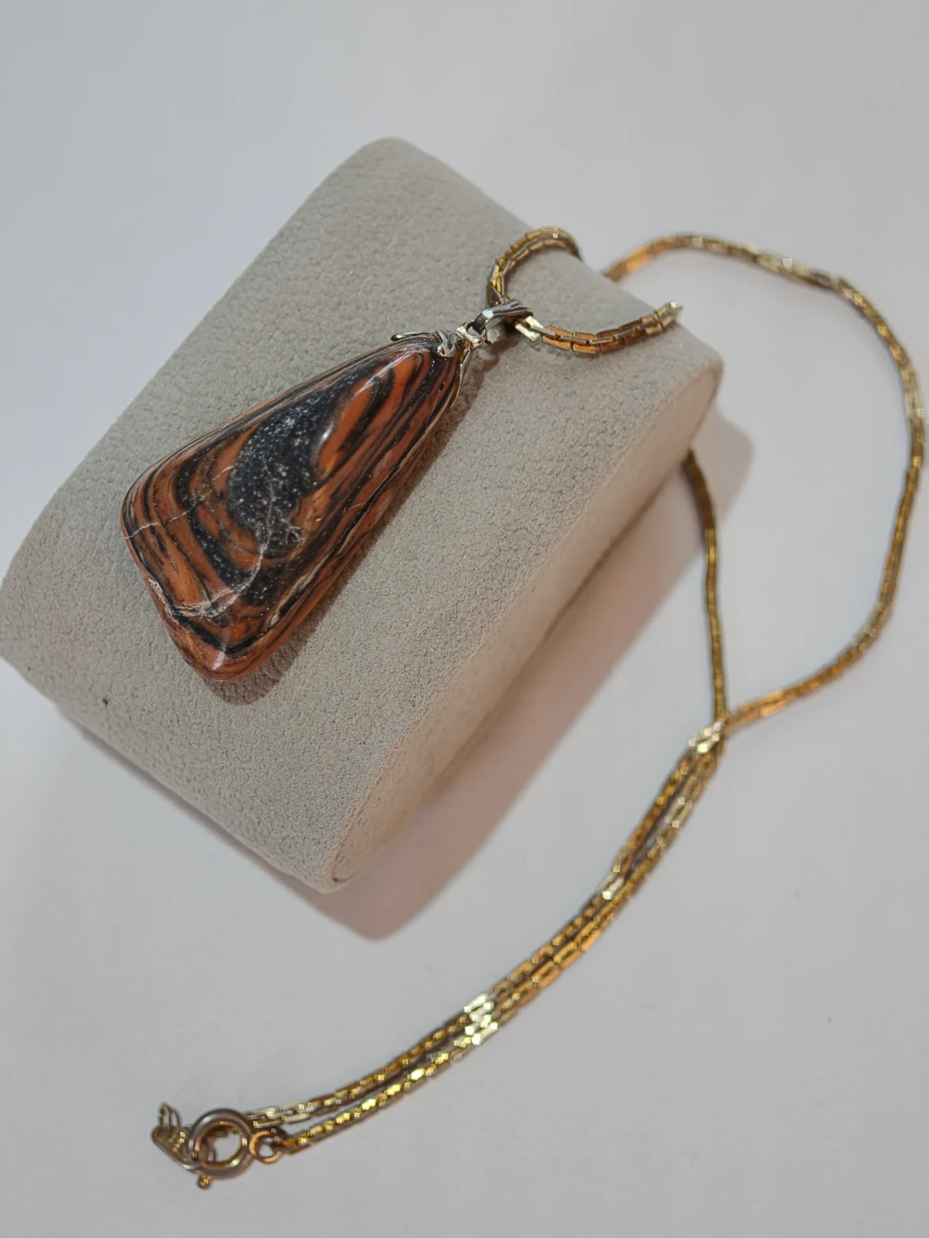 Earthy Boho Polished Agate Style Stone Pendant Necklace 90s Grunge