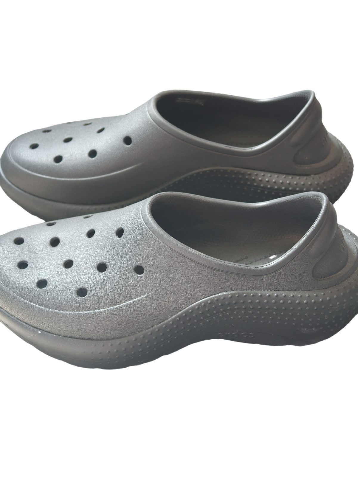 Crocs black classic trainers size UK 8 lightweight croslite